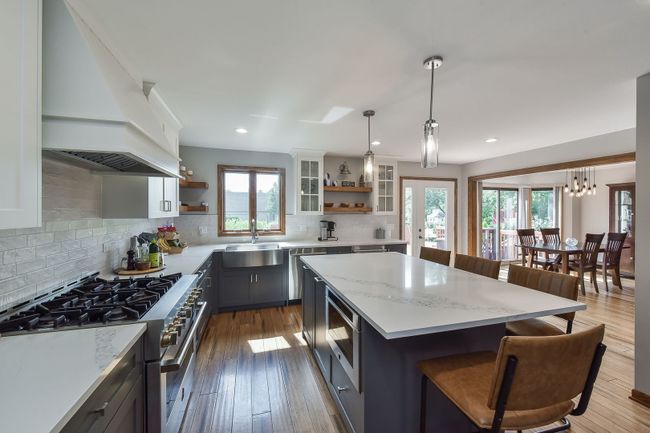 370 Westhaven Cir, House other with 4 bedrooms, 3 bathrooms and 2 parking in Geneva IL | Image 9