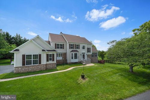 17760 Julie Ann Ct, HAMILTON, VA, 20158-3449 | Card Image
