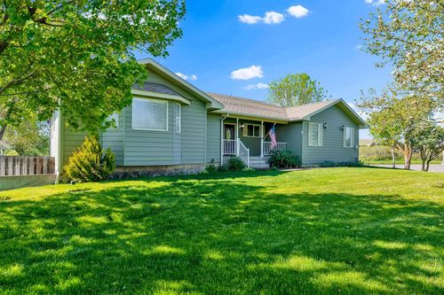 601 Tomeo Ct, Saint John, WA, 99171-9610 | Card Image