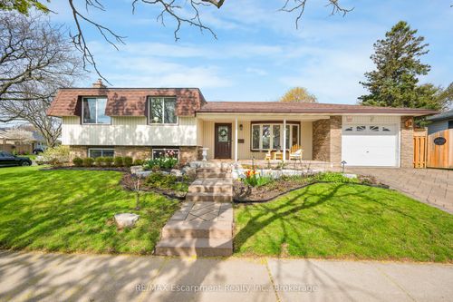 4271 Longmoor Dr, Burlington, ON, L7L5A4 | Card Image