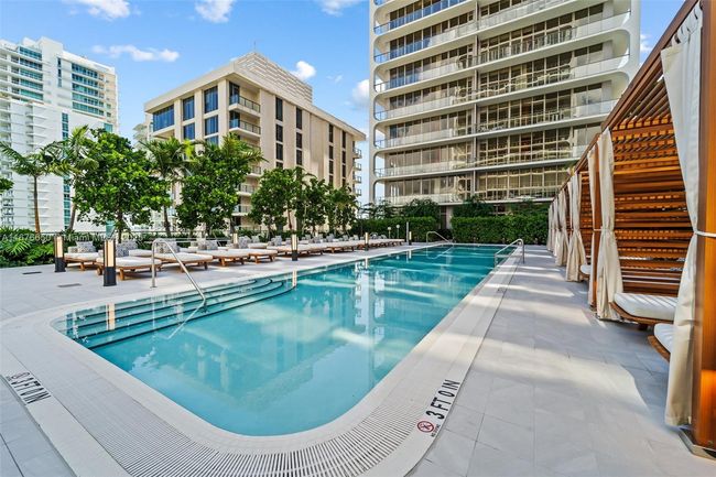 2005 - 2678 Tigertail Ave, Condo with 2 bedrooms, 2 bathrooms and null parking in Coconut Grove FL | Image 26