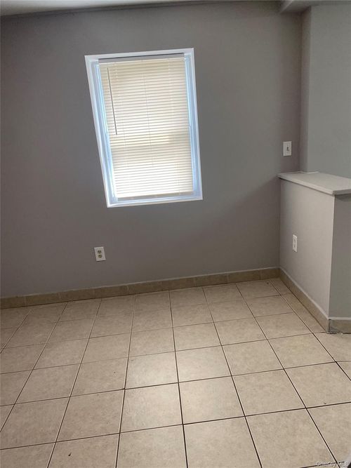 974 Suffolk Ave, Brentwood, NY, 11717-4502 | Card Image