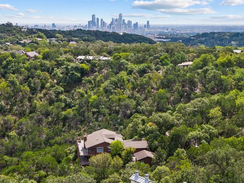 1302 Circle Ridge Dr, West Lake Hills, TX, 78746-3402 | Card Image