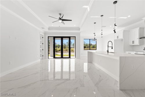 2745 31st Ave Ne, Naples, FL, 34120-4477 | Card Image