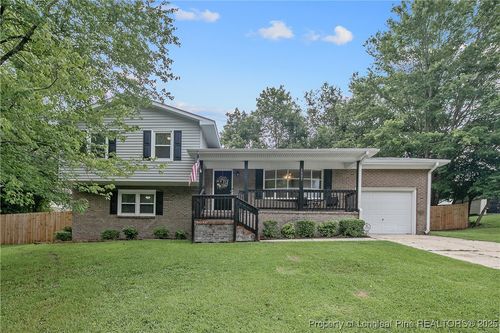 3005 Thornhill Rd, Fayetteville, NC, 28306-8332 | Card Image