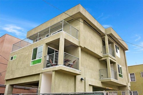 ste-c-3580 4th Ave, San Diego, CA, 92103-4941 | Card Image