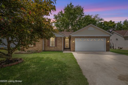 7708 Texlyn Ct, Louisville, KY, 40258-1900 | Card Image