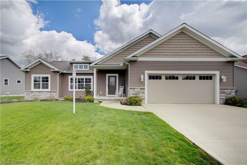 2594 Carlton St Nw, North Canton, OH, 44720-5090 | Card Image