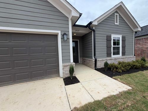 1929 Tallahassee Ln, Cordova, TN, 38016-5132 | Card Image