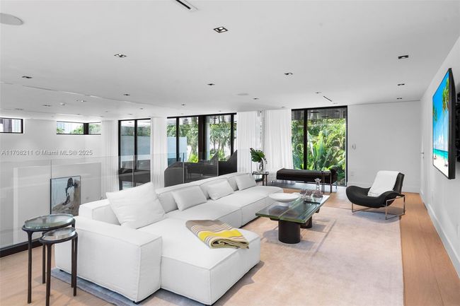 620 Ocean Blvd, House other with 6 bedrooms, 9 bathrooms and null parking in Golden Beach FL | Image 63