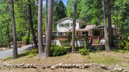 2398 Country Club Dr, Arnold, CA, 95223-9647 | Card Image