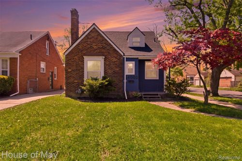 14000 Bringard Dr, Detroit, MI, 48205-1240 | Card Image