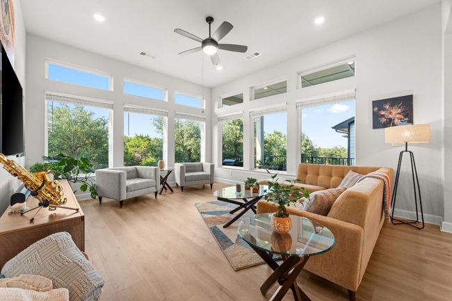 1036 Hazy Hills Loop, House other with 4 bedrooms, 3 bathrooms and 4 parking in Dripping Springs TX | Image 4