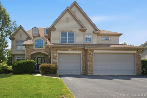 0S642 Brannon Ln, Geneva, IL, 60134 | Card Image