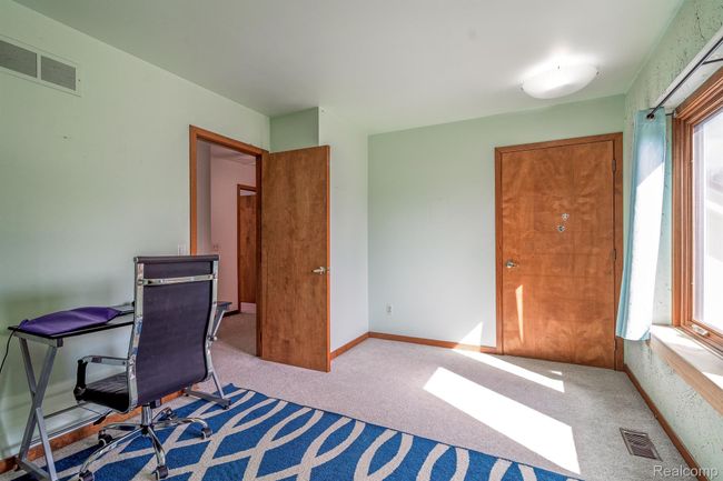 24593 Redwing Dr, House other with 4 bedrooms, 3 bathrooms and null parking in Novi MI | Image 21