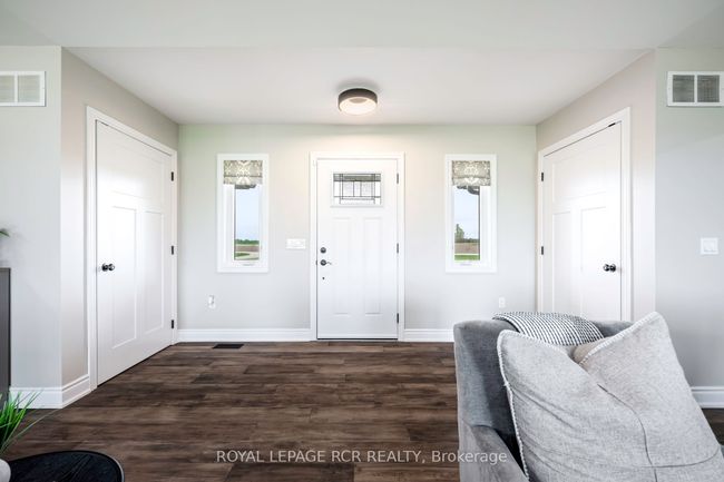 485201 30 Sideroad, House other with 5 bedrooms, 3 bathrooms and 14 parking in Amaranth ON | Image 6