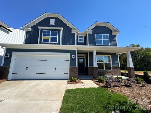 2752 Ashton Park Ln, Monroe, NC, 28110-9918 | Card Image