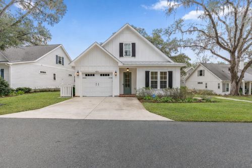 4211 Oak Run Ln, TALLAHASSEE, FL, 32317-7275 | Card Image