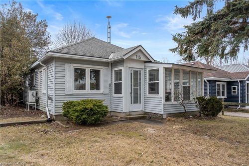 115 Erie Blvd, Port Rowan, ON, N0E1M0 | Card Image