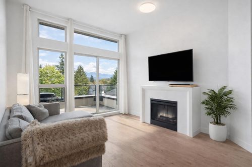 404-738 E 29th Ave, Vancouver, BC, V5V0B6 | Card Image