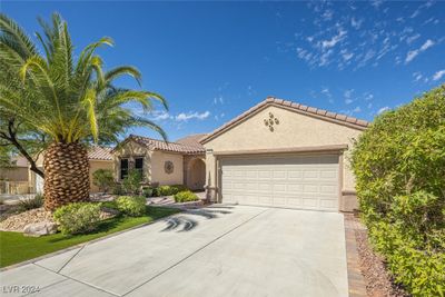 2313 Fossil Canyon Drive, House other with 2 bedrooms, 1 bathrooms and null parking in Henderson NV | Image 2