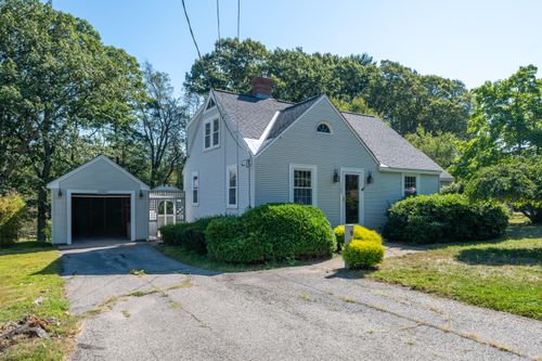 1192 State Road, Eliot, ME, 03903 | Card Image