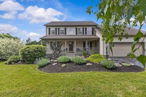 37 Windswept Dr, Colchester, VT, 05446-3669 | Card Image