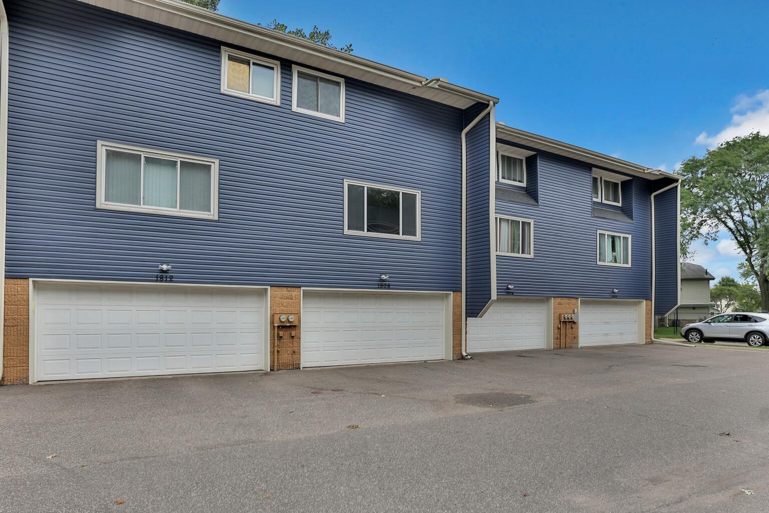 113th Ln, Minneapolis, MN 55433