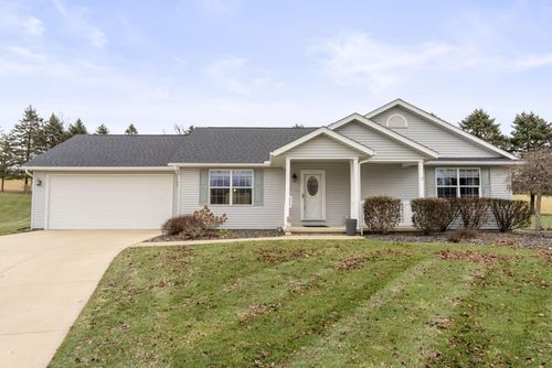5 Compass Point Ct, Mount Vernon, OH, 43050-8072 | Card Image