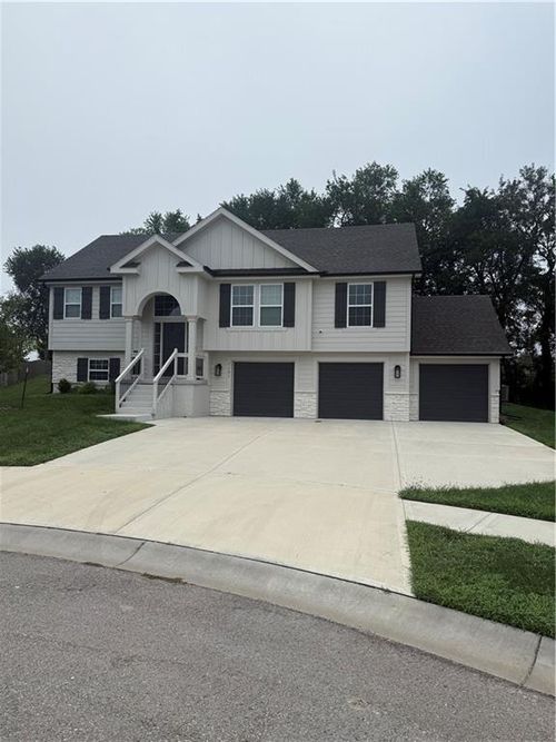 1101 Noah Ln, Kearney, MO, 64060-7365 | Card Image