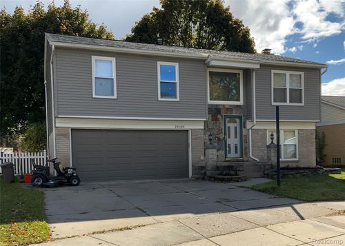 29109 Perth St, Livonia, MI, 48154-4533 | Card Image
