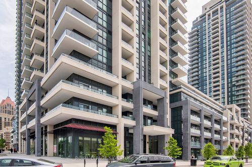 1009-4085 Parkside Village Dr, Mississauga, ON, L5B0K9 | Card Image