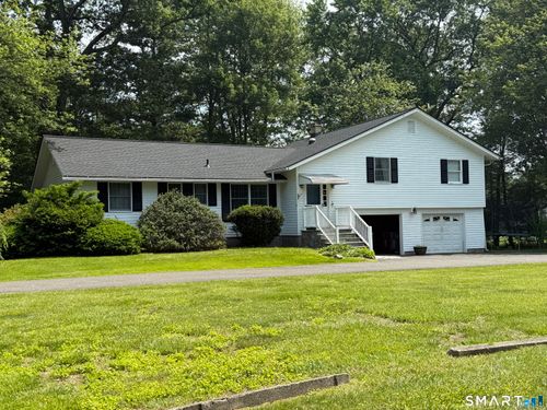 56 Wedgewood Dr, Naugatuck, CT, 06770-1622 | Card Image
