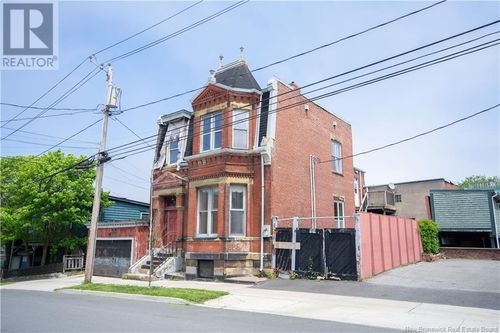 60 Wentworth St, Saint John, NB, E2L2R9 | Card Image