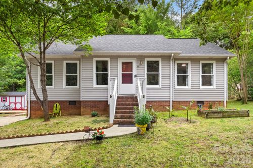 516 Majestic Ct Se, Concord, NC, 28025-9674 | Card Image