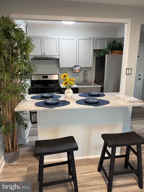 apt-1409-2500 N Van Dorn St, ALEXANDRIA, VA, 22302-1608 | Card Image