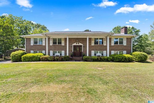 5608 Longview Dr, ADAMSVILLE, AL, 35005-1023 | Card Image