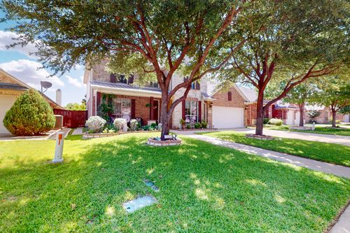 7133 Old Santa Fe Trl, Fort Worth, TX, 76131-2843 | Card Image