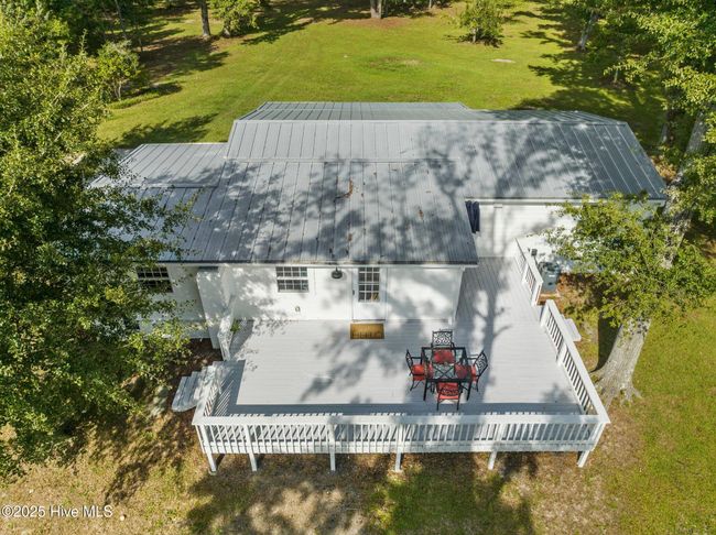 2301 Sloop Point Loop Rd, House other with 3 bedrooms, 2 bathrooms and null parking in Hampstead NC | Image 8