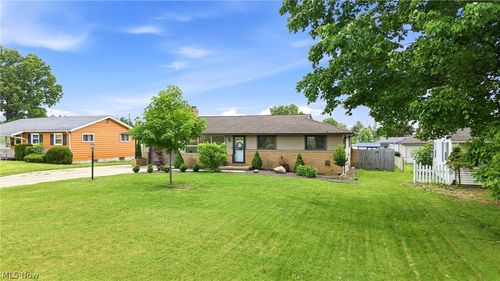5037 Sheridan Rd, Poland, OH, 44514-1278 | Card Image