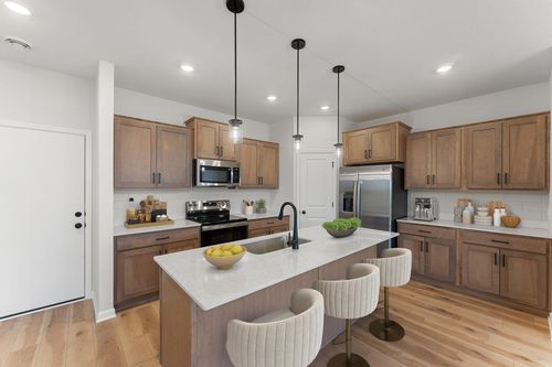 1101 Annacotte Ln, Rosemount, MN, 55068 | Card Image