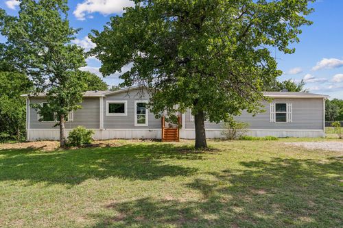 139 Cedar Dr, Azle, TX, 76020-8837 | Card Image