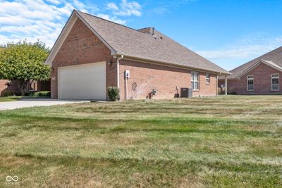 4832 W Harrisburg Court, Condo with 2 bedrooms, 2 bathrooms and null parking in New Palestine IN | Image 2