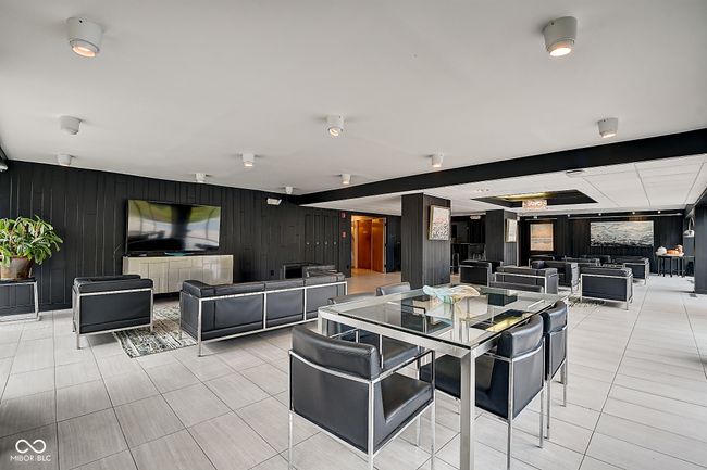 APT-15J - 4000 N Meridian St, Condo with 2 bedrooms, 2 bathrooms and null parking in Indianapolis IN | Image 43