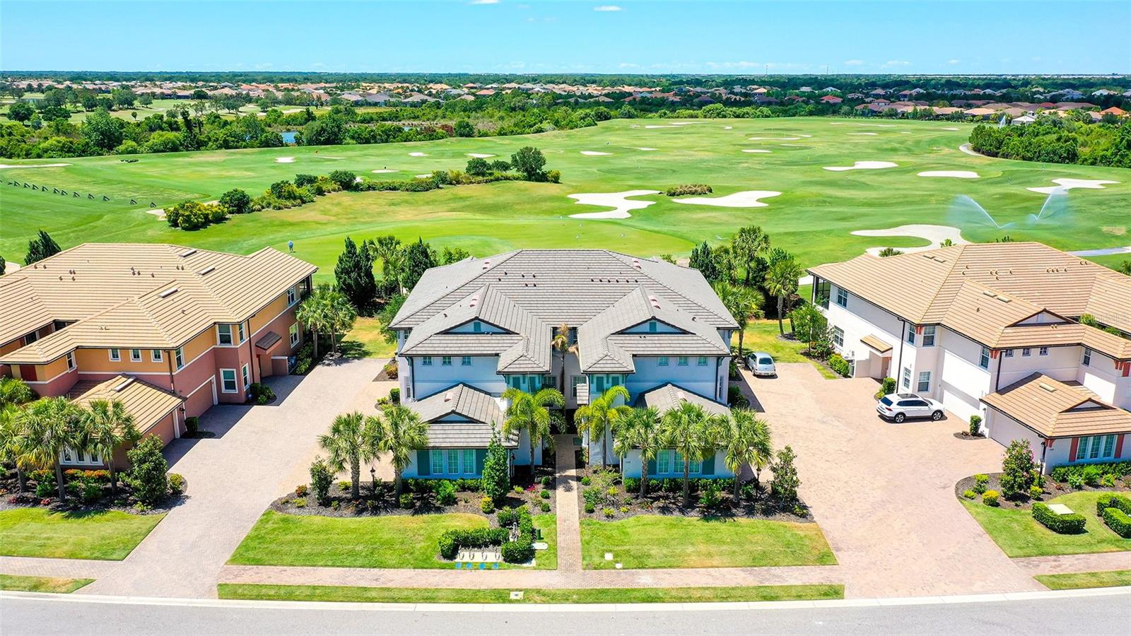 Divot Loop, Bradenton, FL 34202