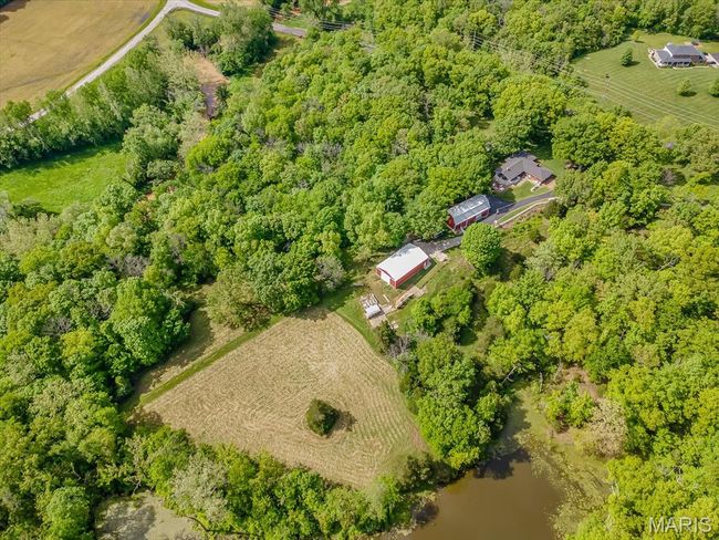 3004 Hh Rd, House other with 2 bedrooms, 4 bathrooms and 2 parking in Waterloo IL | Image 70