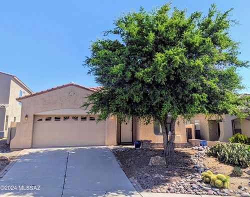 135 E Placita Lago Del Mago, Sahuarita, AZ, 85629 | Card Image