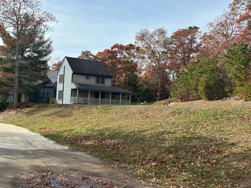2 Maple Swamp Rd, East Sandwich, MA, 02537-1491 | Card Image