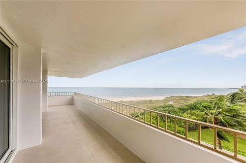 501-177 Ocean Lane Dr, Key Biscayne, FL, 33149-1426 | Card Image