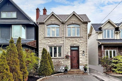 183 Blantyre Ave, Scarborough, ON, M1N2R6 | Card Image